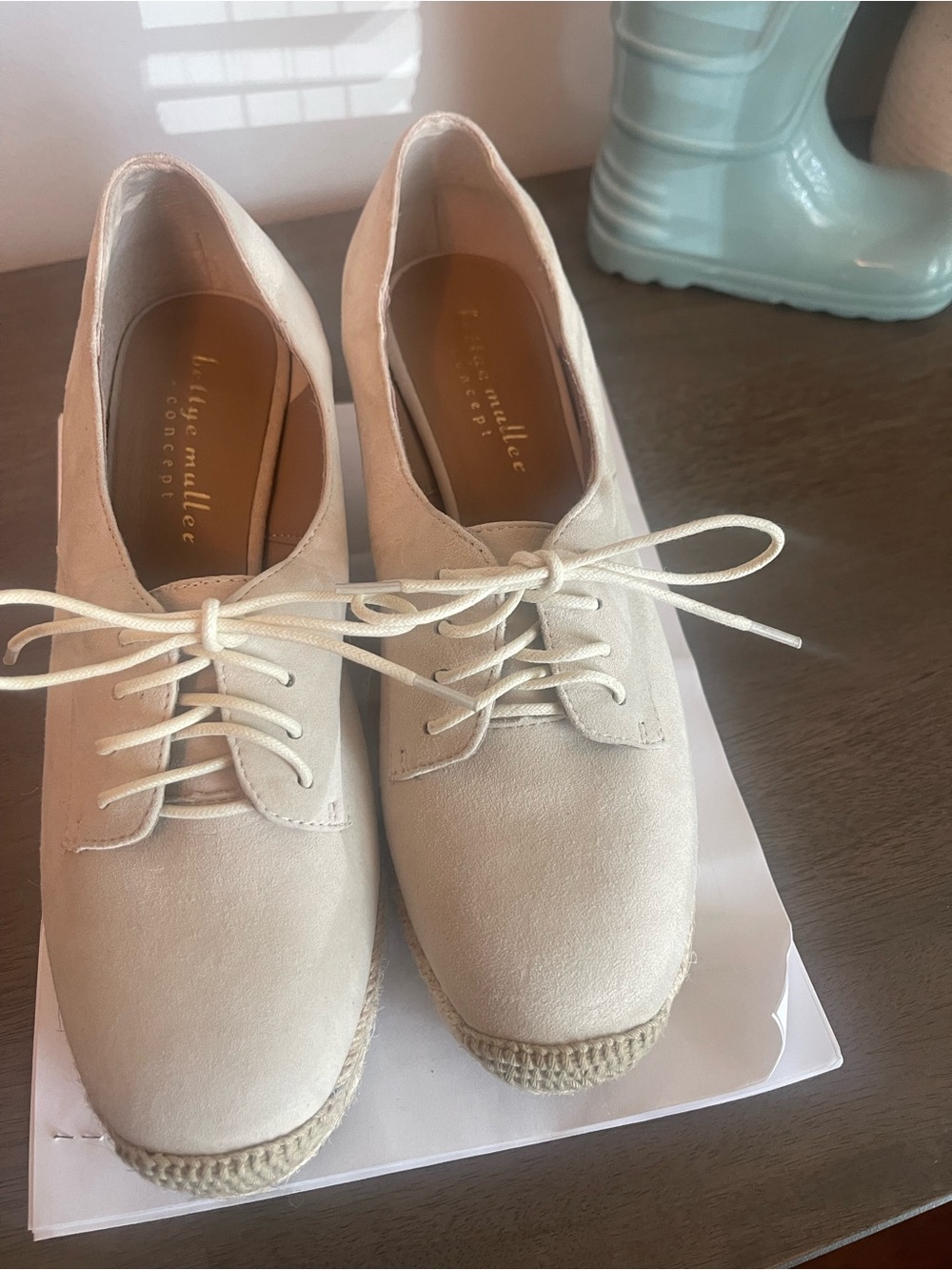 Bettye Muller concept Cream Lace-Up Espadrille Oxfords